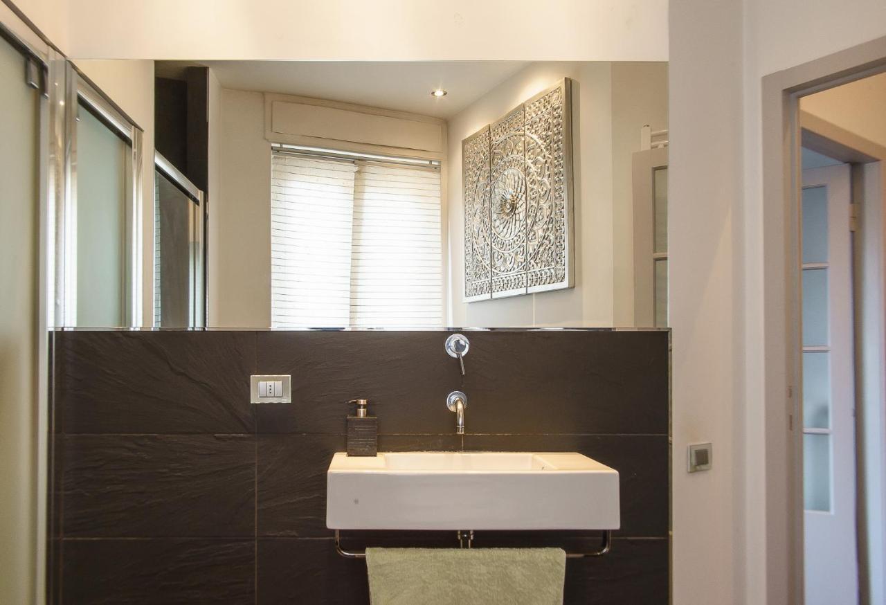 Primopiano - Orombelli Apartman Milánó Kültér fotó