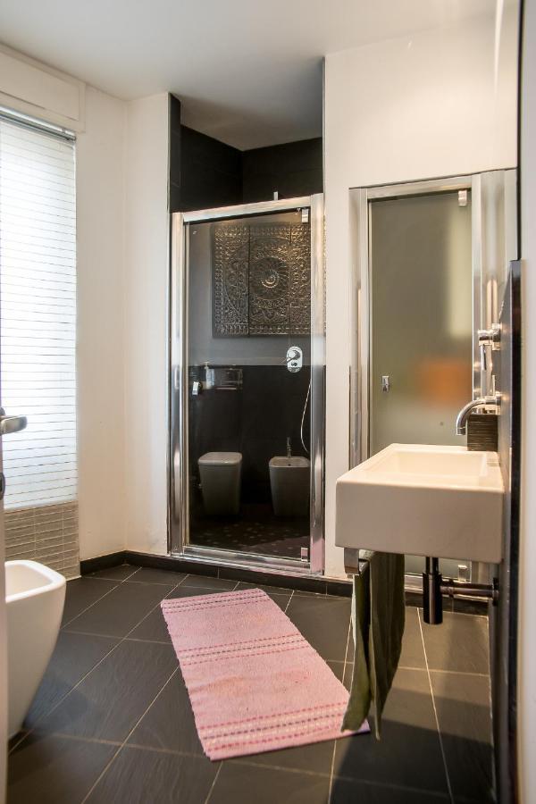 Primopiano - Orombelli Apartman Milánó Kültér fotó